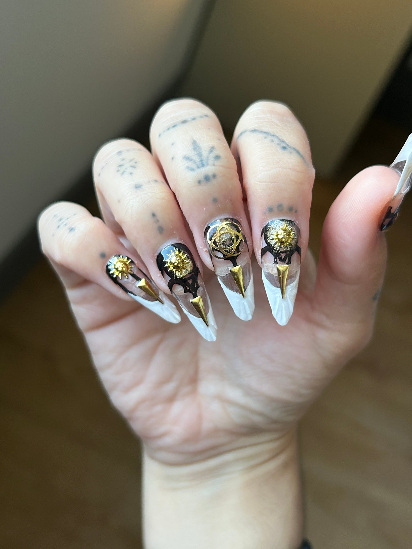 Gothic witch